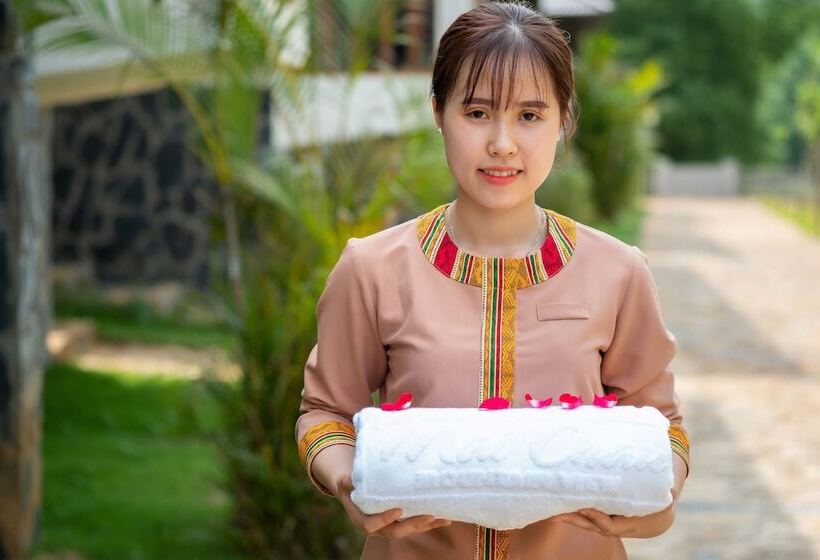 بانگلوی ممتاز, Mai Chau Mountain View Resort