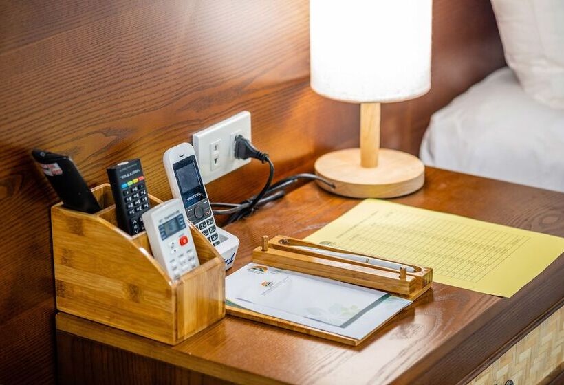 بنگله خانوادگی, Mai Chau Mountain View Resort