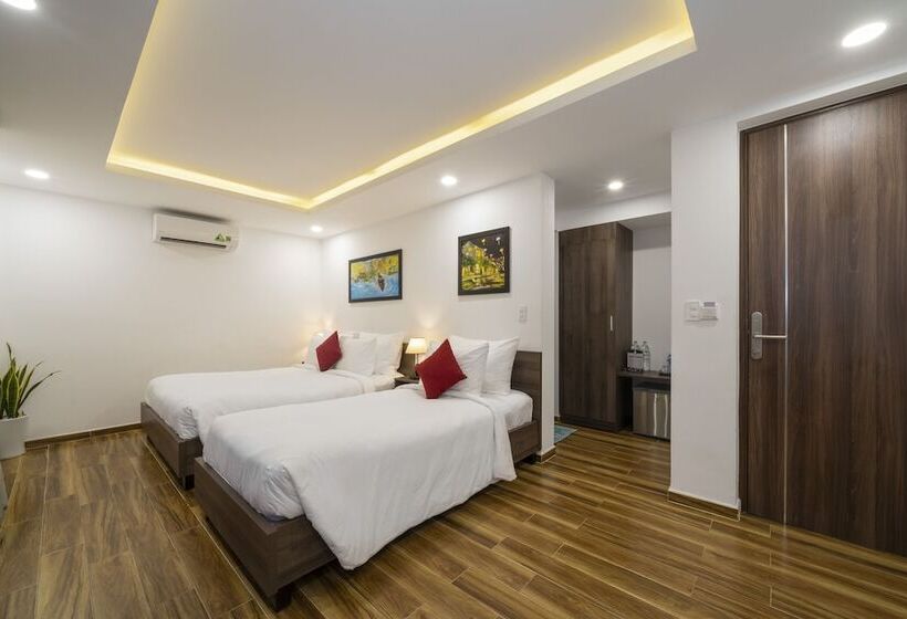 اتاق لوکس سه تخته, The Nam An Villa Hoi An