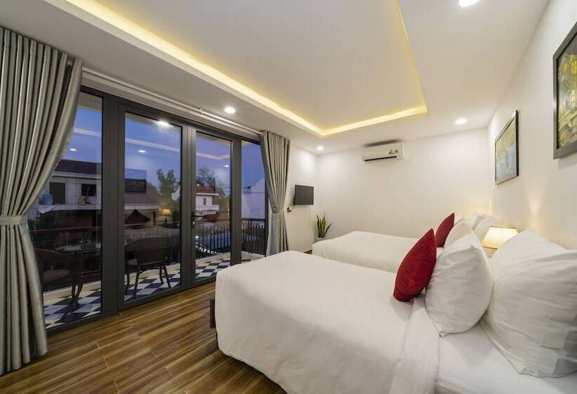 اتاق لوکس سه تخته, The Nam An Villa Hoi An