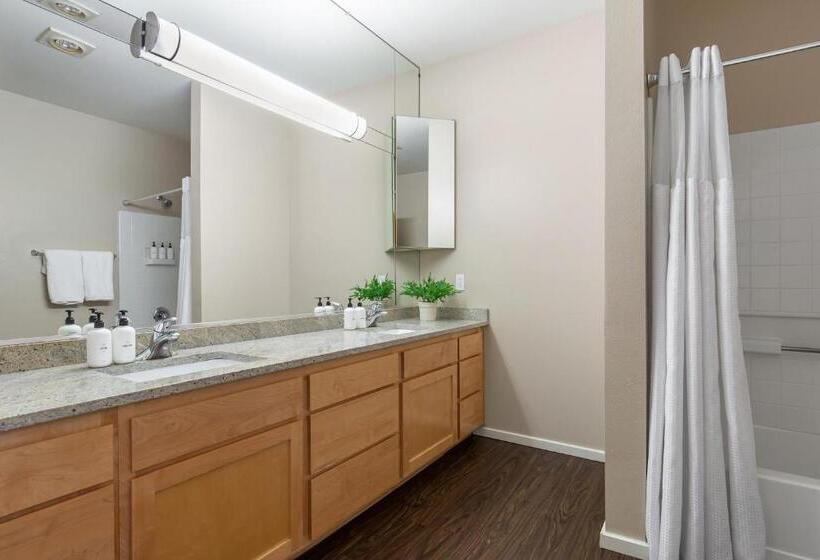 Апартаменты 2 Спальни, Kasa Bellevue Seattle