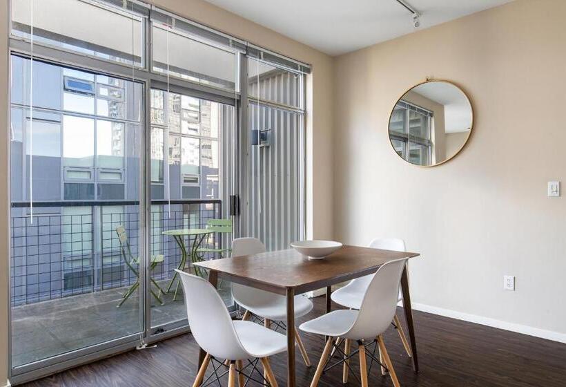 شقة غرفتين, Kasa Bellevue Seattle