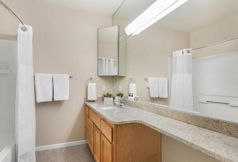 شقة غرفتين, Kasa Bellevue Seattle