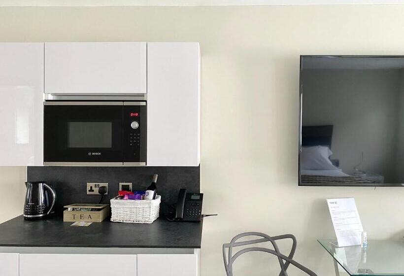 חדר סופריור עם מיטת קינג, 21