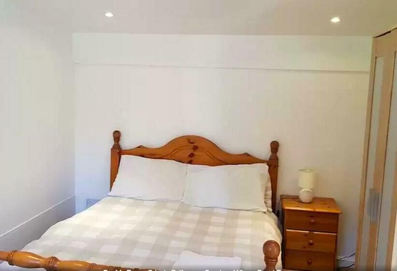 Номер Стандарт, Ottleys Guest House