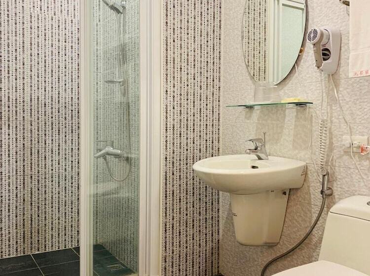 اتاق راحتی سه تخته, 日月潭沅居民宿 Yuan Ju Boutique