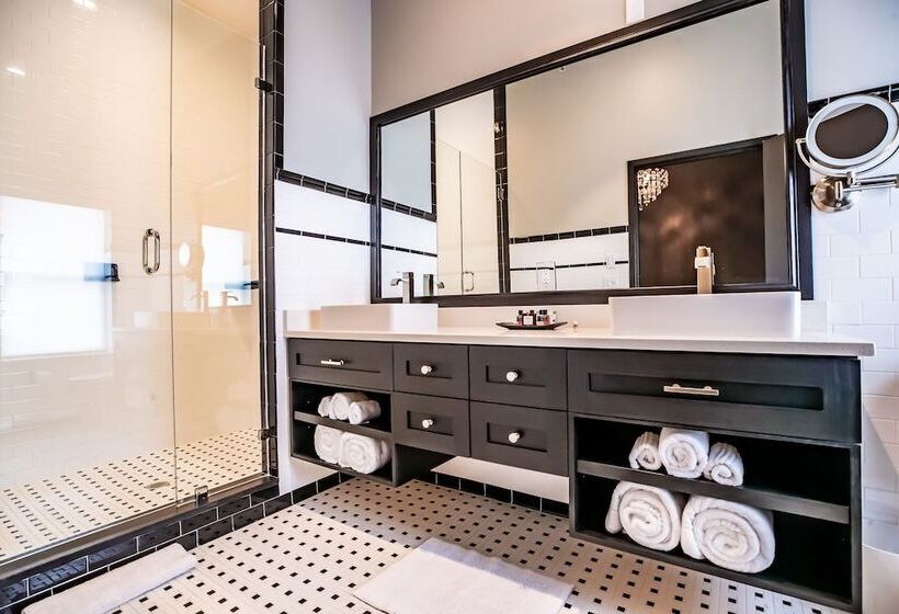 디럭스 스위트, Duets Bed & Breakfast