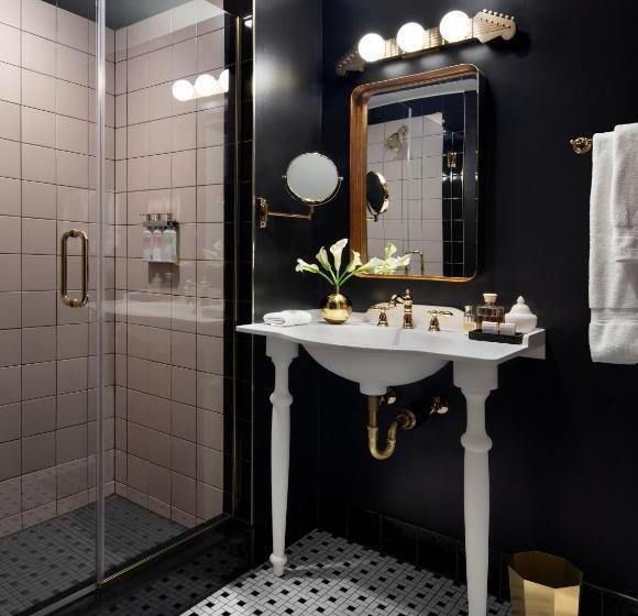 Quarto Triplo Estandar, Graduate By Hilton Nashville