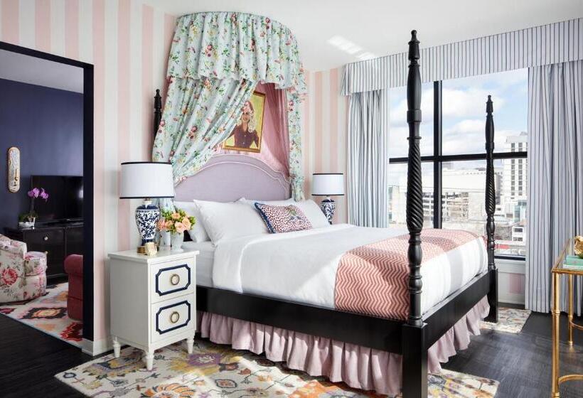 Quarto Triplo Estandar, Graduate By Hilton Nashville