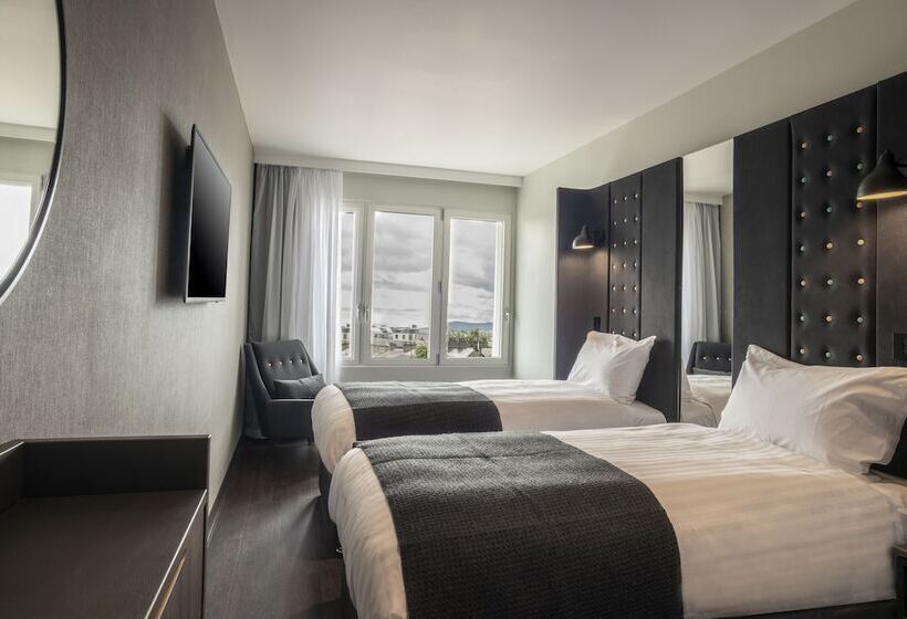 Номер Стандарт, Point A Hotel Edinburgh Haymarket