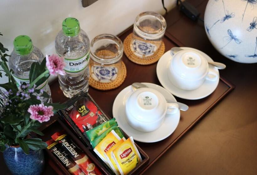 اتاق لوکس, Roxana River Villa