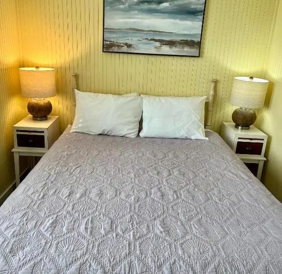 キングサイズベッドのスイートルーム, Seashell Village Resort Near The Beach With Kitchens