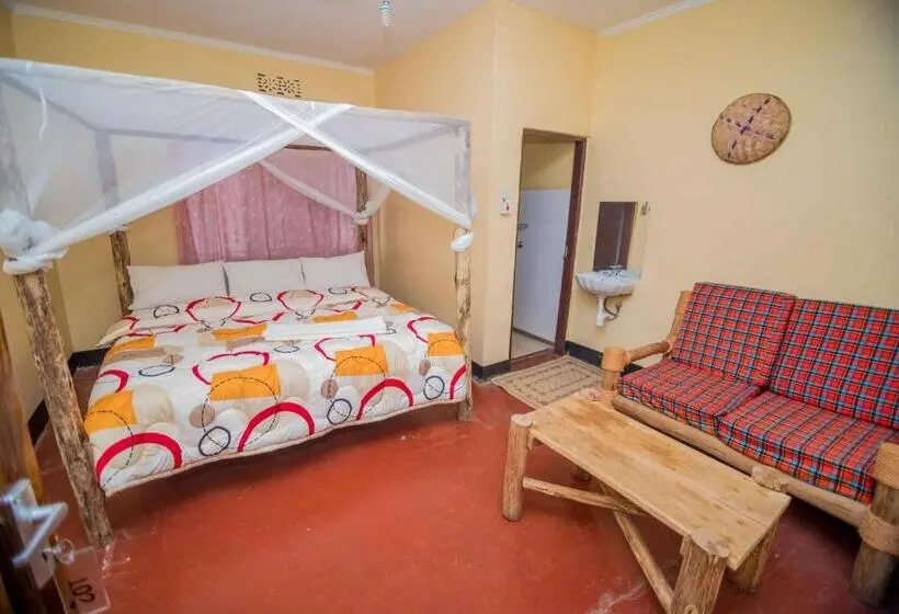 اتاق لوکس, The Better Inn