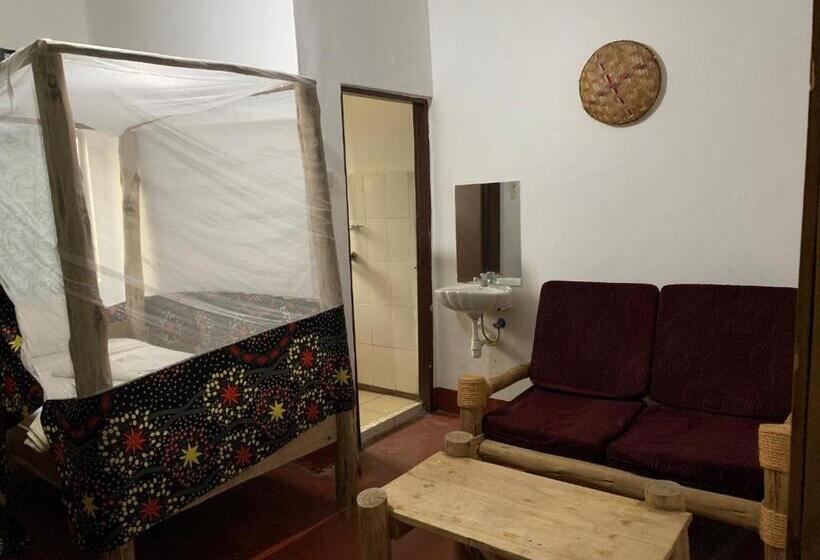 豪华房间, The Better Inn