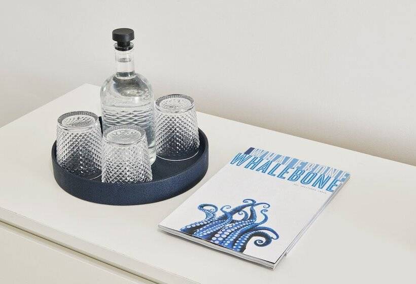 جناح, The Sunset Montauk