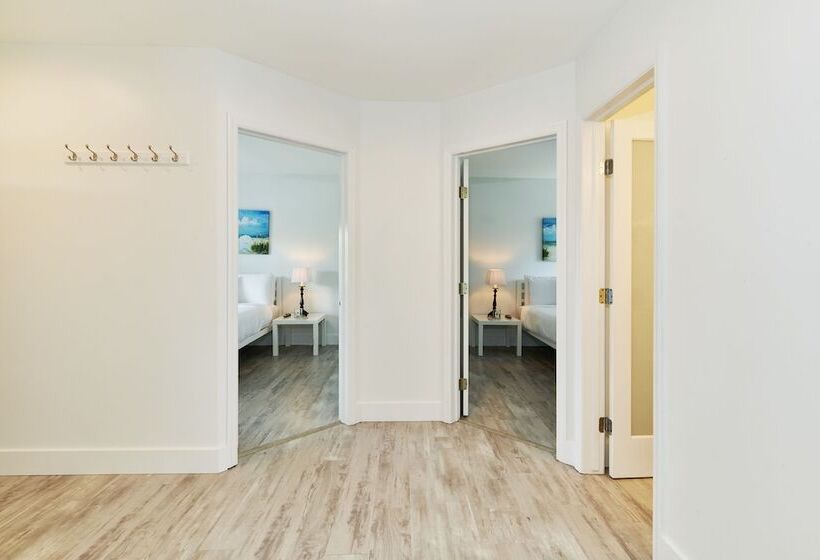 جناح, The Sunset Montauk