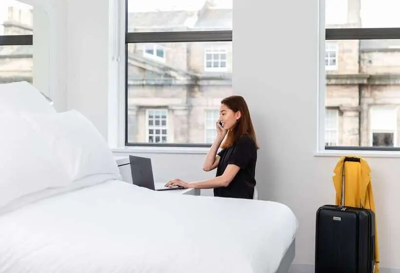 プレミアムルーム, Yotel Edinburgh