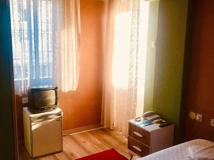 スタンダードルーム, Hikmethan Otel