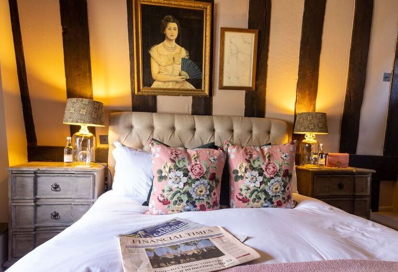 수피리어 룸, The Porch House