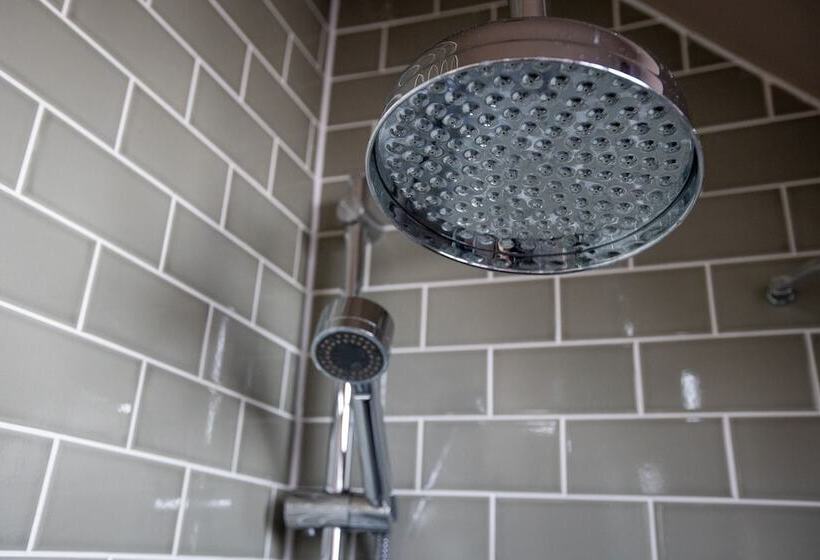 수피리어 룸, The Porch House