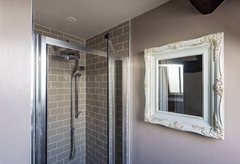 스탠다드 룸, The Porch House