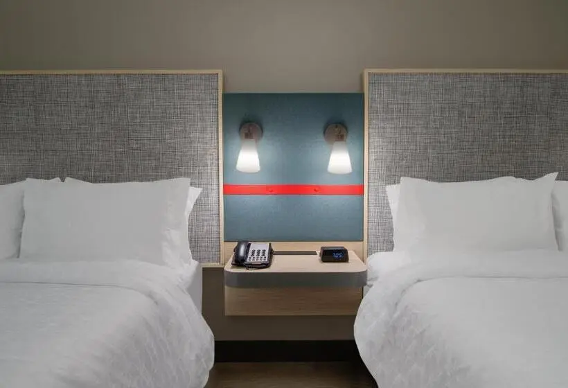 身障者適用スタンダードルーム, Avid Hotels   Beaumont, An Ihg