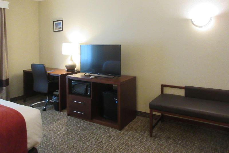 Номер Стандарт Кровать Кинг Адаптированный для Инвалидов, Comfort Inn & Suites