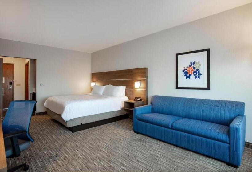 Люкс, Holiday Inn Express & Suites   Beloit, An Ihg