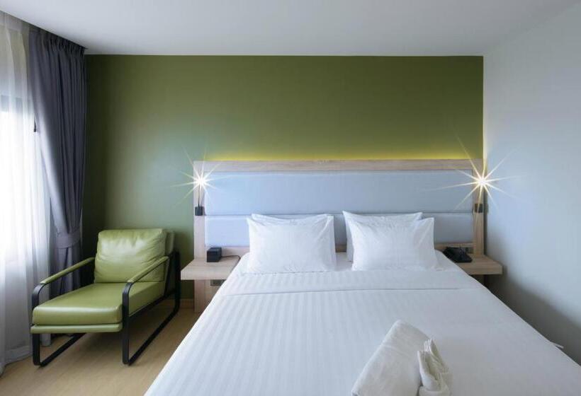 带大床的高级房间, Prime Square