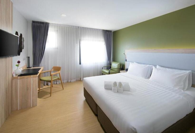 带大床的高级房间, Prime Square