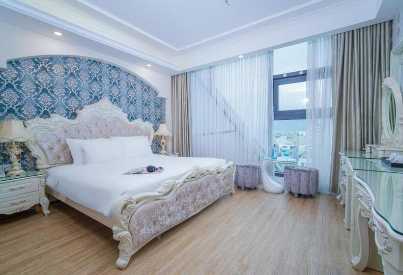 اتاق خانوادگی با چشمانداز جانبی دریا, Royal Beach Hotel By Thg