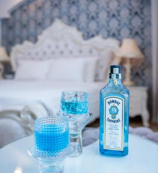 اتاق استاندارد با تخت بزرگ, Royal Beach Hotel By Thg