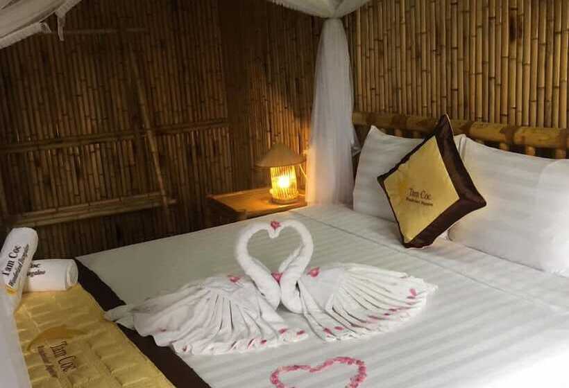 اتاق استاندارد سه نفره, Tam Coc Wonderland Bungalow