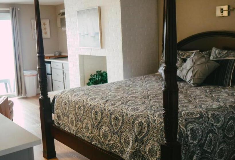 Номер Deluxe Кровать Кинг, Atlantic Motel