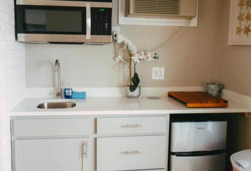 스탠다드 룸 킹사이즈 침대, Atlantic Motel