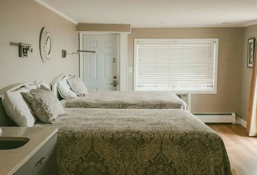 クイーンベッドのデラックスルーム, Atlantic Motel