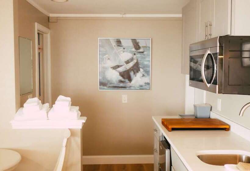 복층 룸 퀸 침대, Atlantic Motel