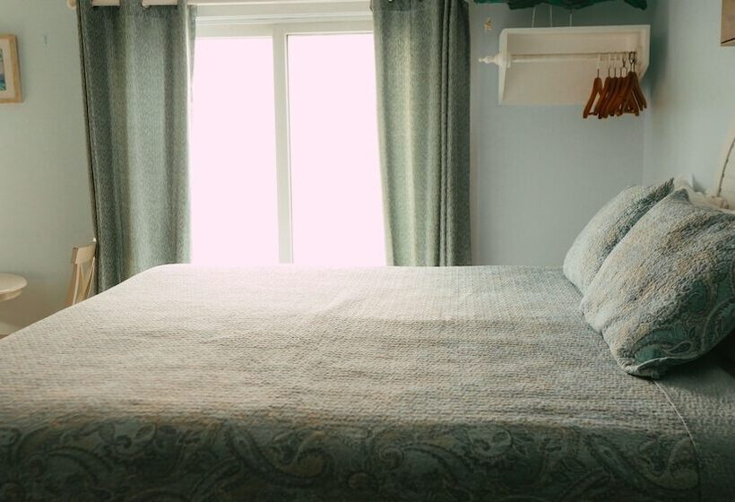 스탠다드 룸 킹사이즈 침대, Atlantic Motel