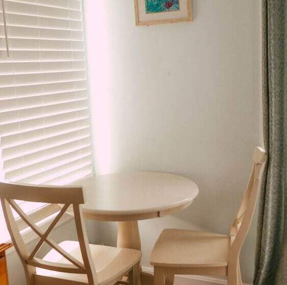 스탠다드 룸 킹사이즈 침대, Atlantic Motel