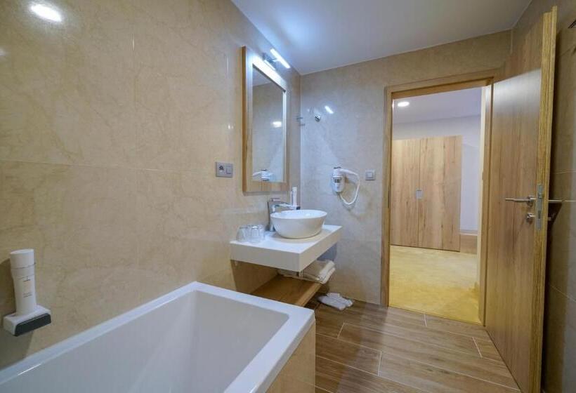 Полулюкс Вид на Горы, Grand Hotel Bellevue