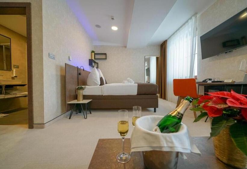 Полулюкс Вид на Горы, Grand Hotel Bellevue