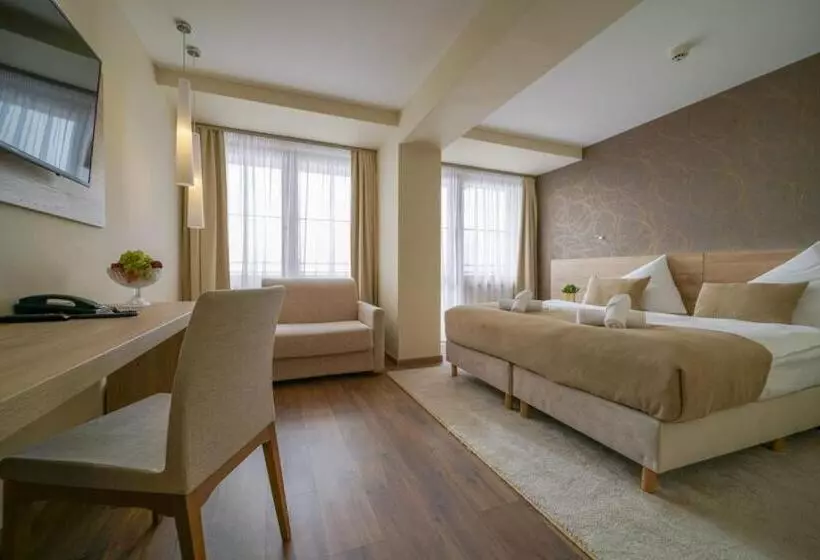 Standard-huone, Grand Hotel Bellevue