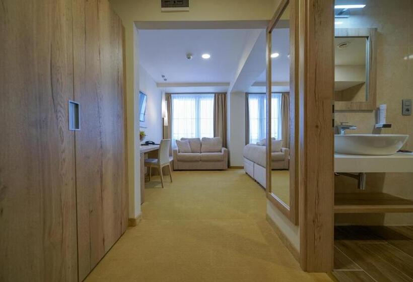 Номер Стандарт, Grand Hotel Bellevue