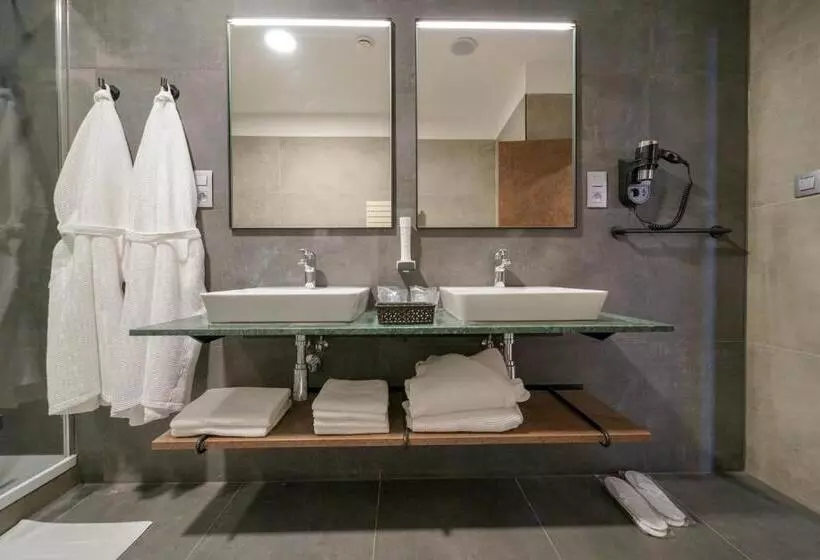 Sviitti Vuoristonäkymä, Grand Hotel Bellevue
