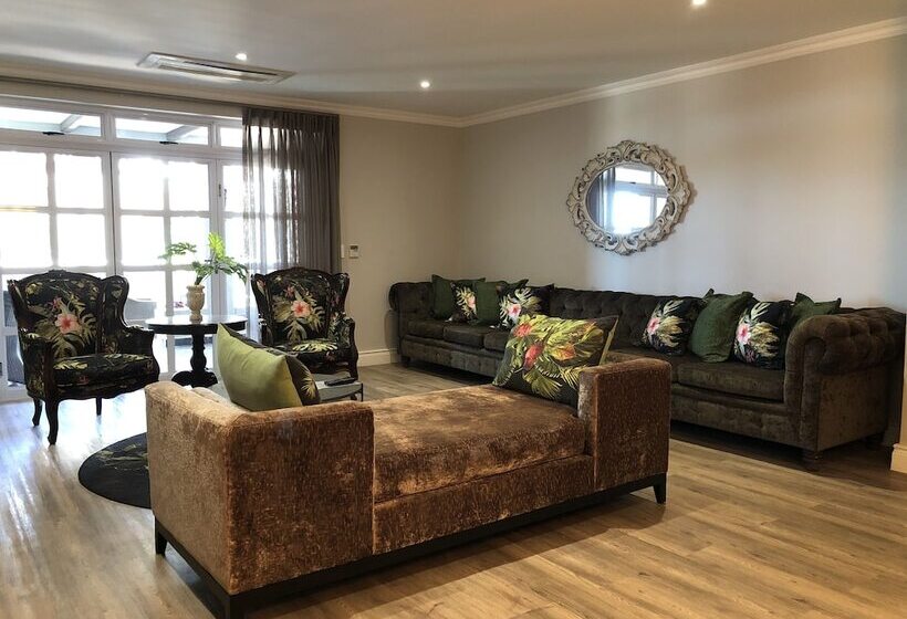 Апартаменты Deluxe 1 Спальня, Romney Park Luxury Apartments