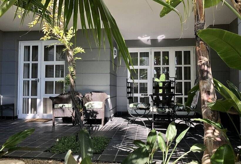 침실 3개 아파트, Romney Park Luxury Apartments