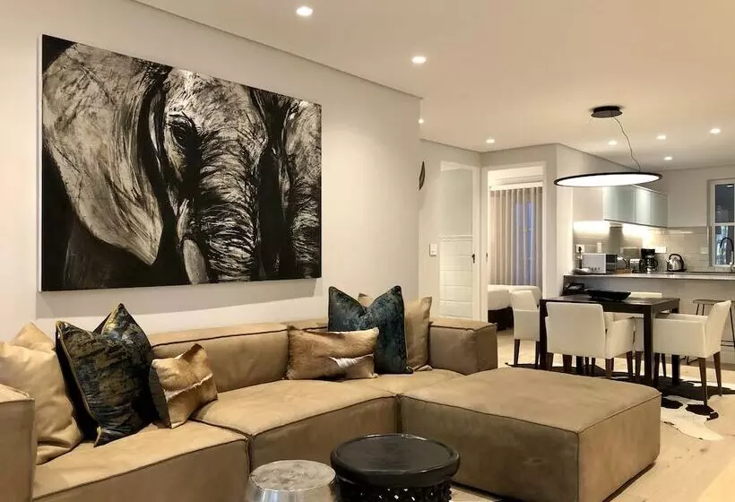 آپارتمان 3 خوابه, Romney Park Luxury Apartments