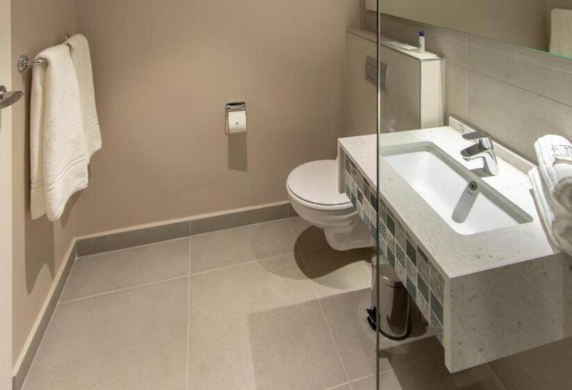 Номер Стандарт, Town Lodge Johannesburg Airport