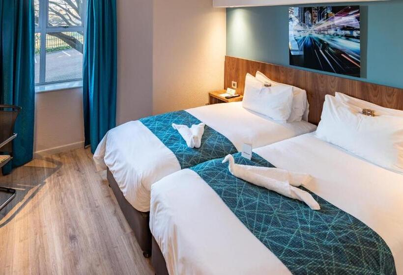 Номер Стандарт, Town Lodge Johannesburg Airport