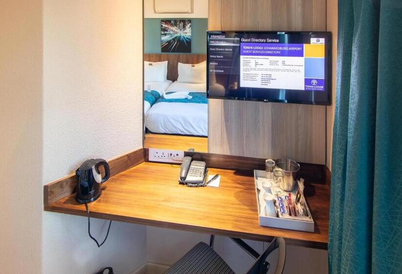 Номер Стандарт, Town Lodge Johannesburg Airport
